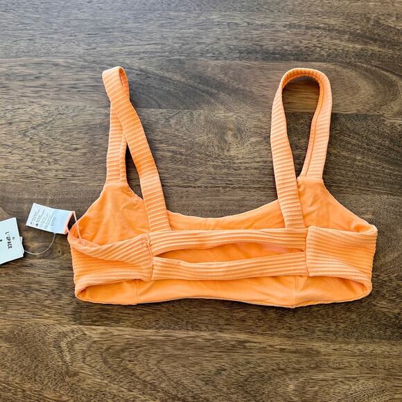 L Space Jess Ribbed Bikini Top in Tangy Pullover Peach Light Orange Sz Small - Picture 4 of 5